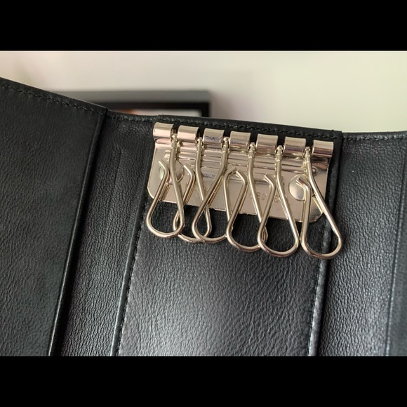 *** Vintage Prada 6 key holder *** - Picture 8 of 9